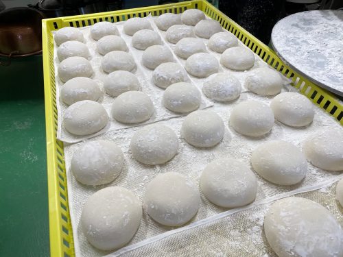 合同会社おもち工房厚田ファーム